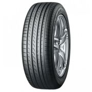 215/60 R17 96H Yokohama BluEarth RV-02